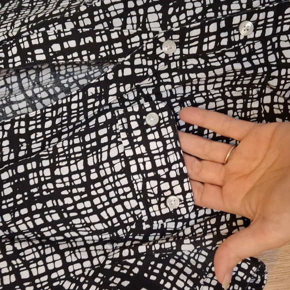 Express V-Neck Button Down Shirt - Picture 3 of 6